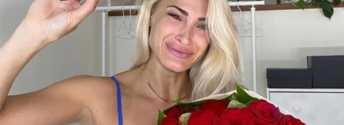 Τρισευτυχισμένη η Τούνη με τον σύντροφό της: Ανακοίνωσε τα ευχάριστα και όλοι τους εύχονται