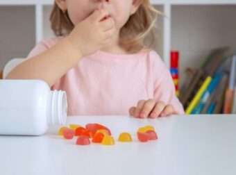 ΠΡΟΣΟΧΗ! ΕΝΤΟΠΙΣΤΗΚΕ ΑΡΣΕΝΙΚΟ ΣΕ ΚΑΡΑΜΕΛΕΣ ΚΑΙ ΣΟΚΟΛΑΤΕΣ ΠΟΥ ΚΑΤΑΝΑΛΩΝΟΥΜΕ ΟΛΟΙ ΜΑΣ