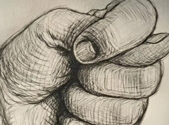 Η κρυφή ιστορία πίσω από αυτή την απλή χειρονομία