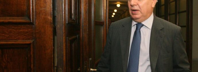 ΕΚΤΑΚΤΟ: ΝΕΚΡΟΣ Ο ΠΡΩΗΝ ΠΡΟΕΔΡΟΣ ΤΗΣ ΔΗΜΟΚΡΑΤΙΑΣ