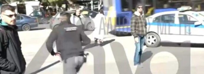 Συναγερμός στην ΕΛ.ΑΣ.: Απέδρασε κρατουμένος από τα δικαστήρια της Ευελπίδων