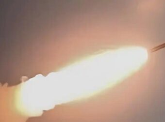 Και νέες πληροφορίες: Νεκρός ο Χαμενεΐ υποστηρίζει ο πρέσβης του Ισραήλ στις ΗΠΑ