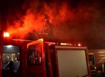 ΣΥΝΑΓΕΡΜΟΣ ΤΩΡΑ: Ξέσπασε φωτιά σε κτίριο στην Αθήνα – Τρόμος στην περιοχή