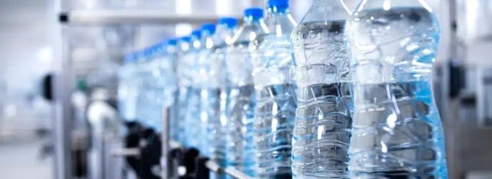 Εμφιαλωμένο νερό: Εκτεταμένη ανάκληση άνω των 2,4 εκατομμυρίων λίτρων λόγω ανθυγιεινών συνθηκών παραγωγής