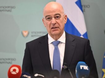 Έκτακτο από Νίκο Δένδια μετά από Επικοινωνία με τον Υπουργό Άμυνας των ΗΑΕ