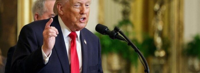 Έκτακτη δήλωση Τραμπ: “Θα δολοφονηθεί και ο Μποτζτάμπα Χαμενεΐ εάν…”