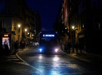 ΕΡΧΕΤΑΙ LOCKDOWN ΛΟΓΩ ΤΟΥ ΠΟΛΕΜΟΥ: ΤΙ ΘΑ ΑΛΛΑΞΕΙ ΣΤΗΝ ΚΑΘΗΜΕΡΙΝΟΤΗΤΑ ΜΑΣ