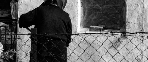 Πέθανε η «κυρά» Ρηνιώ στα 107: «Ήταν μια σπαθάτη γυναίκα» – Το συγκινητικό αντίο