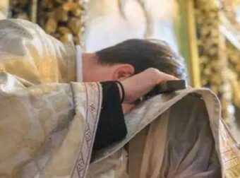 Απίστευτο σκηνικό στα Γιάννενα: Ιερέας εξομολόγησε μια νεαρή μητέρα. Δεν φαντάζεστε όμως αυτό που ακολούθησε