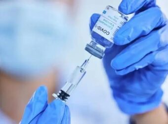 Σοβαρή προειδοποίηση για όσους έχουν κάνει τα εμβόλια της Pfizer και της Moderna