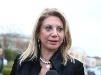 Ανακοίνωσε το κόμμα η Καρυστιανού: «Ξεκινάμε για την Ελπίδα» – Κάλεσμα ανήμερα της δίκης για τα Τέμπη