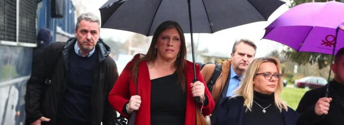 Λάρισα: Τινάχτηκε στον αέρα η δίκη για τα Τέμπη! Μετωπική Δικαστών με την Κωνσταντοπούλου: «Ζητάμε την παρέμβαση του Υπουργείου!»