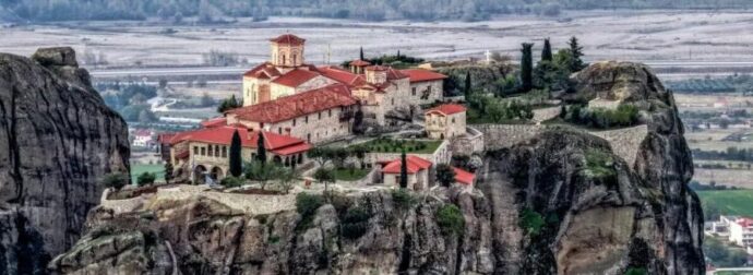 Τραγωδία στα Μετέωρα: Γυναίκα έπεσε στο κενό από Ιερά Μονή