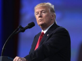 ΣΥΝΑΓΕΡΜΟΣ ΣΤΗ ΧΩΡΑ Ο ΕΠΟΜΕΝΟΣ ΣΤΟΧΟΣ ΤΟΥ ΤΡΑΜΠ ΜΕΤΑ ΤΟ ΙΡΑΝ… «ΘΑ ΓΙΝΕΙ…»