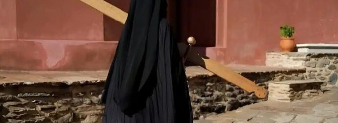 Άγιο Όρος: Νεκρός μοναχός σε τροχαίο μετά τη λιτανεία της εικόνας της Παναγίας «Άξιον Εστί»