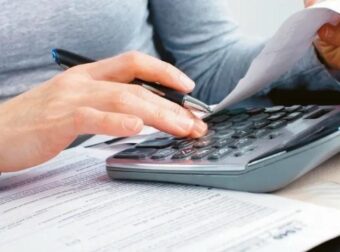 Χαράς Ευαγγέλια για τους συνταξιούχους: Μόλις ανακοινώθηκε δώρο 800 Eυρώ