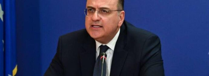 Έκτακτη εξέλιξη: Παραιτήθηκε ο Μακάριος Λαζαρίδης