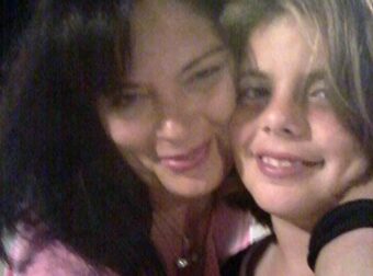 “ΕΦΥΓΕ” ΣΟΚ – ΕΚΤΑΚΤΗ ΕΙΔΗΣΗ ΓΙΑ ΤΗΝ ΜΗΤΕΡΑ ΤΗΣ 19ΧΡΟΝΗΣ ΜΥΡΤΟΥΣ ΤΩΡΑ