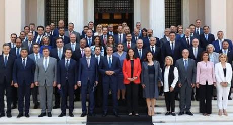 Auτoς είναι ο αντικαταστάτης του Μητσοτάκη και νέος Αρχηγός της Νέας Δημοκρατίας – 50 βουλευτές της ΝΔ τον θέλουν