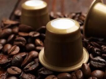 Συναγερμός για κάψουλες καφέ με τοξικά φυτοφάρμακα και καρκινογόνο ακρυλαμίδιο
