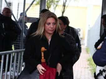 Από την αρχή στα δύσκολα: Ποιοι και γιατί αποχώρησαν από το κόμμα της Μαρίας Καρυστιανού