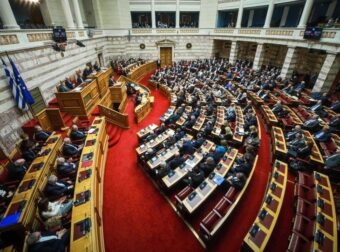 Επιστρέφει στο ΠΑΣΟΚ κορυφαία πολιτικός