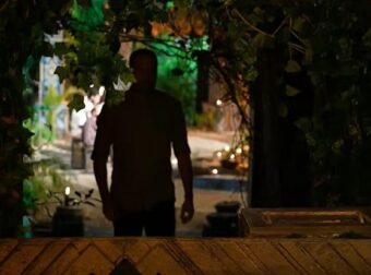 Θρίλερ στο Survivor: Πληροφορίες πως άνδρας παίκτης τραυματίστηκε σοβαρά με ψαροντούφεκο – Οι φήμες που «πάγωσαν» τον ΣΚΑΪ