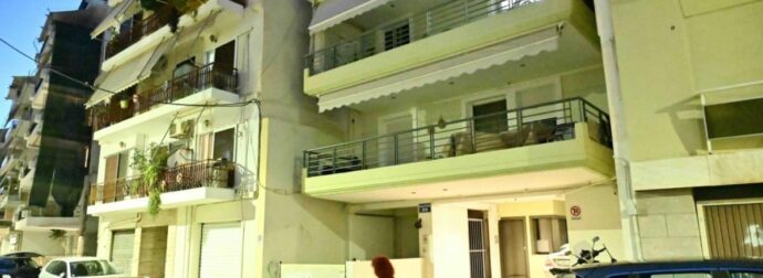 Βόμβα με την 24χρονη που έπεσε από μπαλκόνι στον Πειραιά: Ο σύντροφός της την ώρα της τραγωδίας