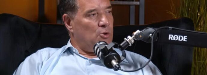 Άδωνις: «Αν είσαι δυστυχισμένος στην Ελλάδα πρέπει να σου κάνει μήνυση η ανθρωπότητα»