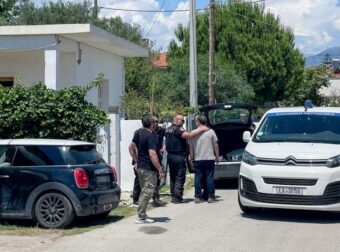 ΕΚΤΑΚΤΟ ΤΩΡΑ – ΒΡΗΚΑΝ ΤΑ ΠΡΩΤΑ ΣΤΟΙΧΕΙΑ ΓΙΑ ΤΗΝ ΑΓΡΙΑ ΔΟΛΟΦΟΝΙΑ – 65ΧΡΟΝΟΣ ΕΠΛΥΝΕ ΤΑ…