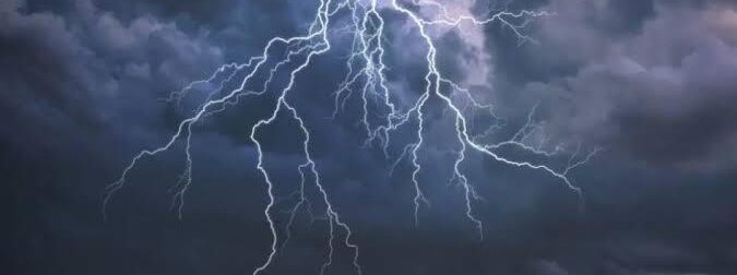 Καιρός: 48ωρο με δυνατά μπουρίνια και χαλάζι – Οι 5 «κόκκινες» περιοχές – Τι θα γίνει στην Αττική
