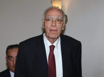 ΕΚΤΑΚΤΟ: Έφυγε από τη ζωή ο Βασίλης Λεβέντης