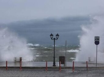 Σάστισαν μέχρι οι μετεωρολόγοι με αυτό που έρχεται στην Ελλάδα από Πέμπτη: Για ποιους χαλάνε οι διακοπές – Προειδοποίηση του ESTOFEX για τη χώρα μας